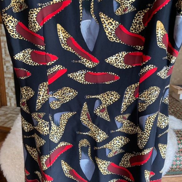 Vintage Nicole Miller Leopard stiletto dress. Worn once. In the 90’s , this dres - Picture 2 of 5